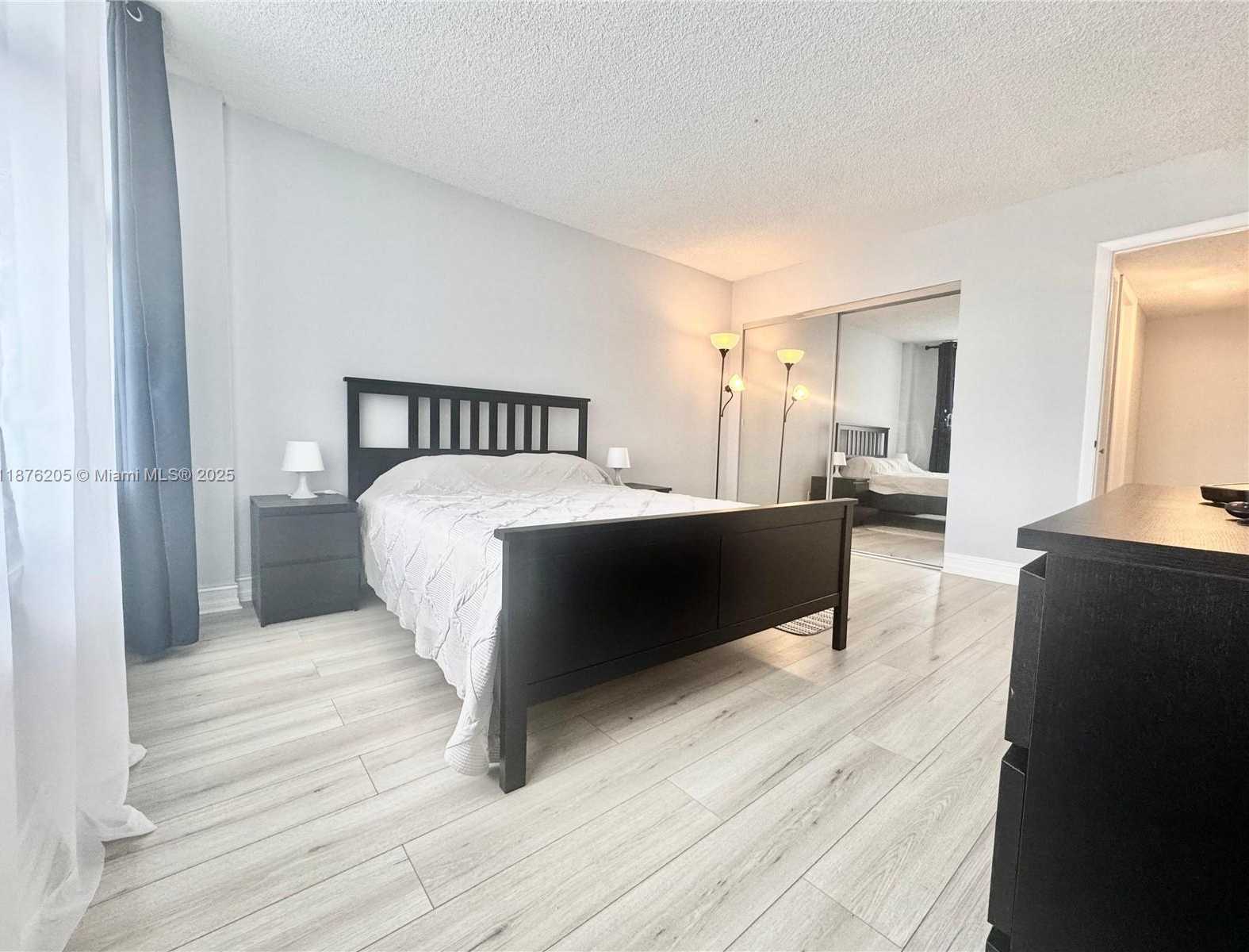Small Image of 3800 SOUTH OCEAN DR #525, Hollywood Number 47