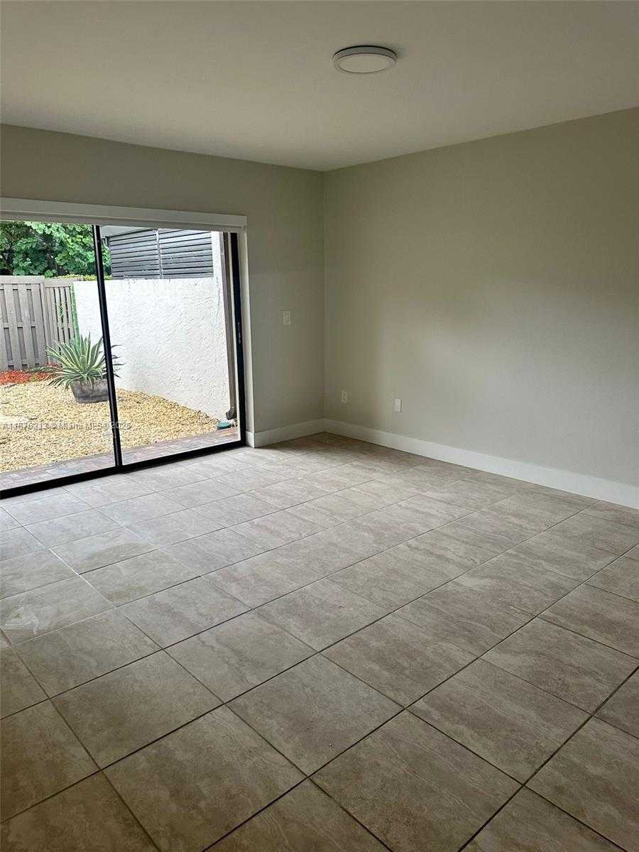 Small Image of 8563 SOUTH WEST 115TH CT #8563, Miami Number 13