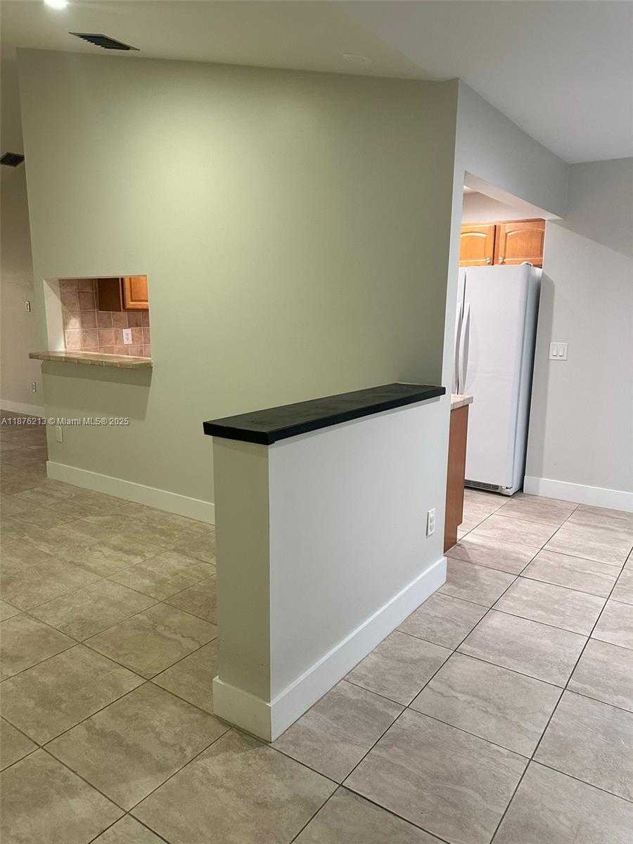 Small Image of 8563 SOUTH WEST 115TH CT #8563, Miami Number 9