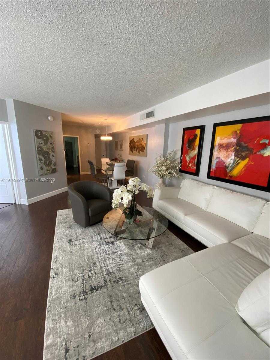 Small Image of 905 BRICKELL BAY DR #327, Miami Number 12