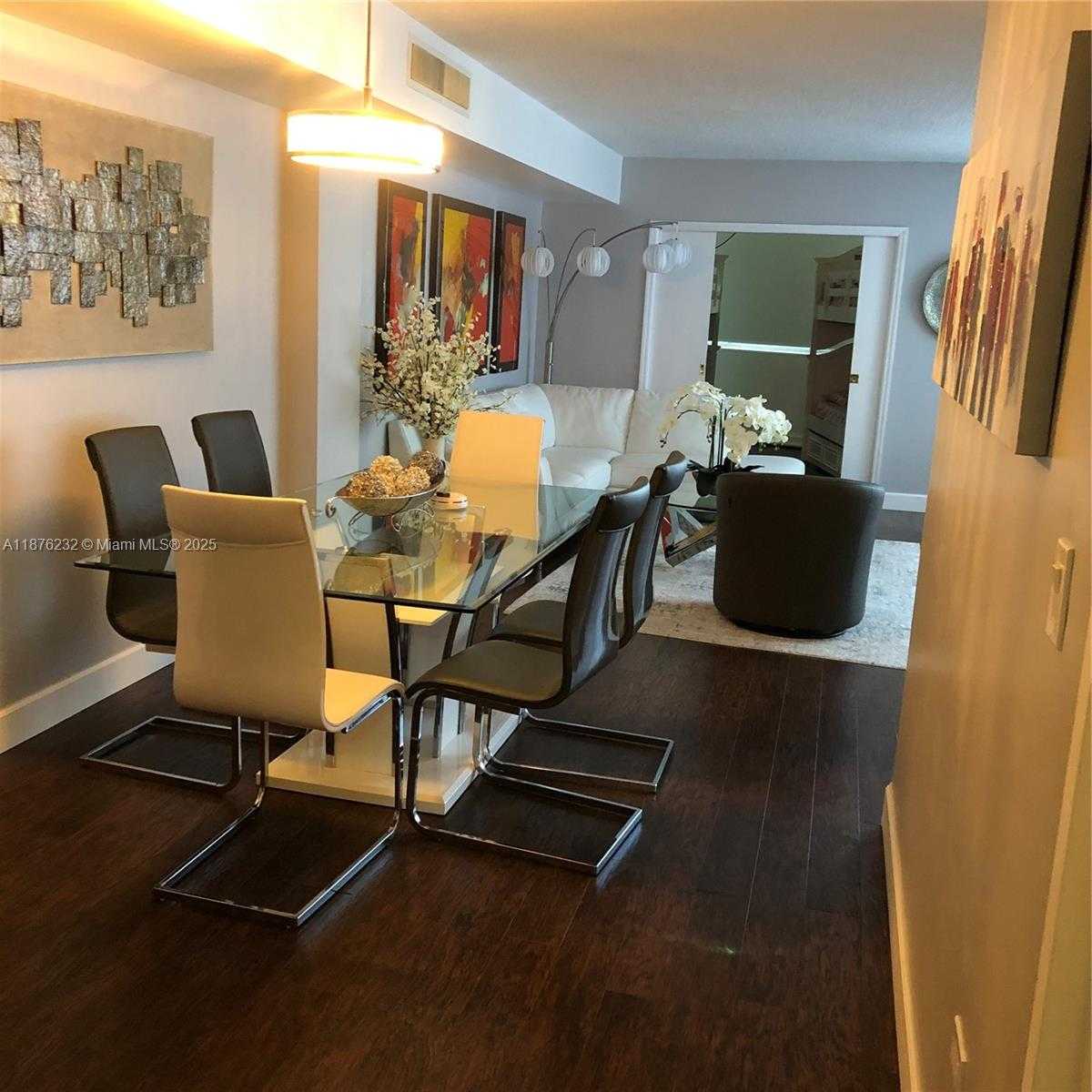Small Image of 905 BRICKELL BAY DR #327, Miami Number 2