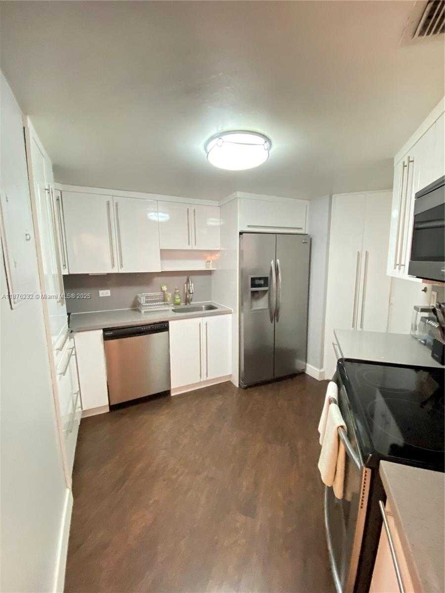 Small Image of 905 BRICKELL BAY DR #327, Miami Number 30