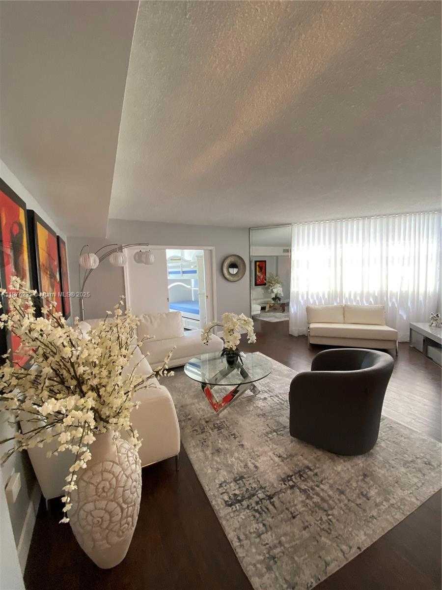 Small Image of 905 BRICKELL BAY DR #327, Miami Number 7