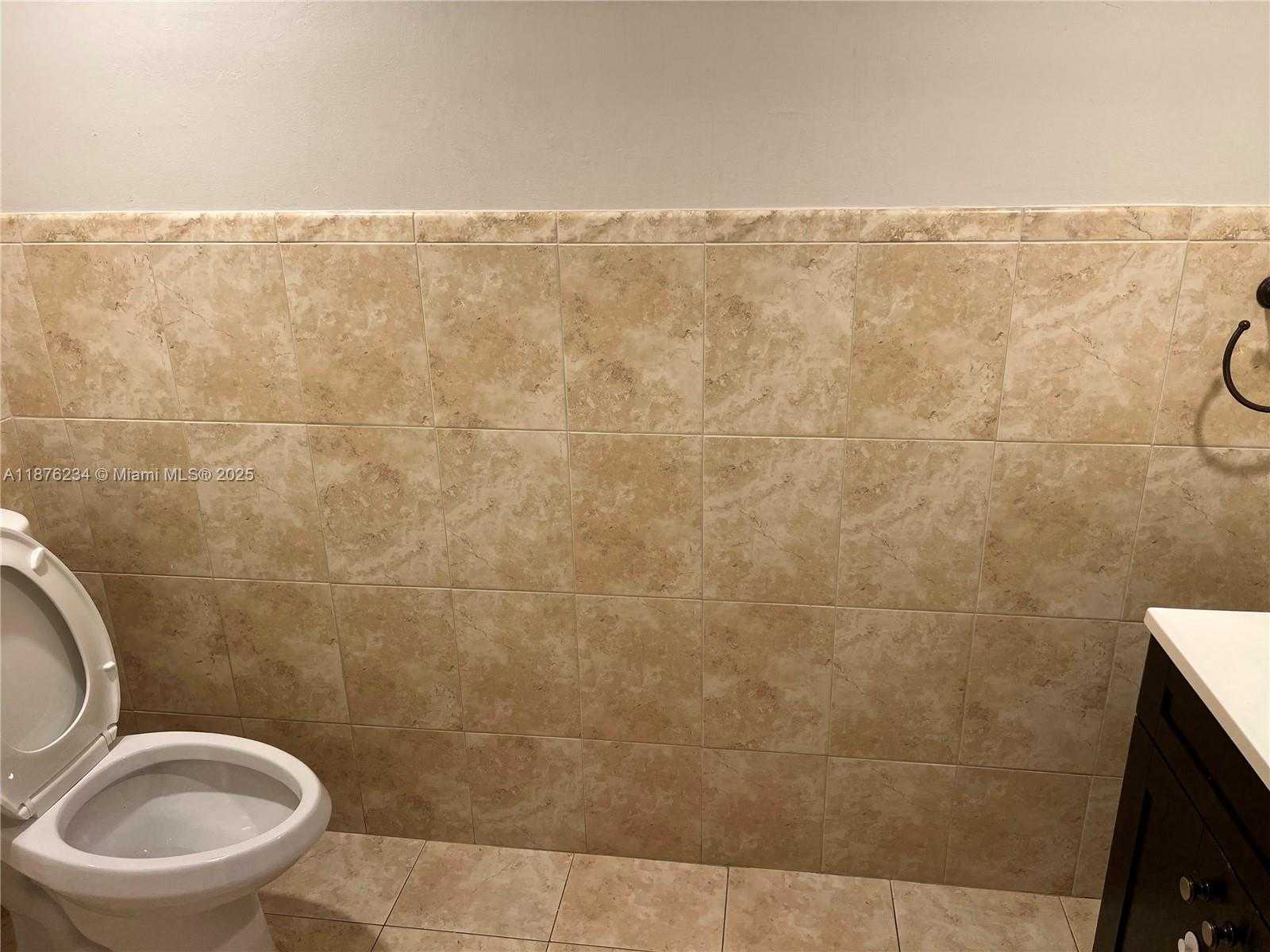 Small Image of 10 NORTH WEST 87TH AVE #B211, Miami Number 15