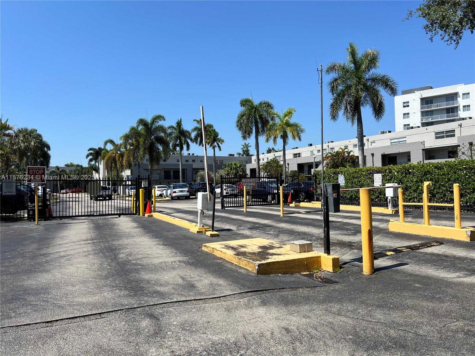 Small Image of 10 NORTH WEST 87TH AVE #B211, Miami Number 2