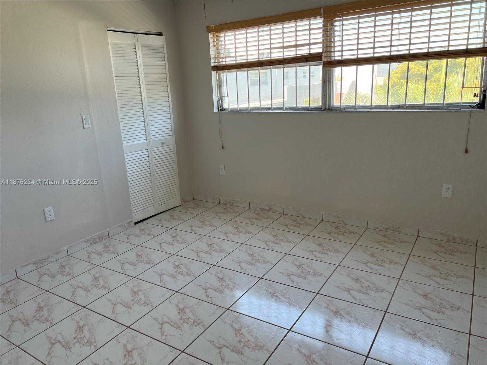 Small Image of 10 NORTH WEST 87TH AVE #B211, Miami Number 20