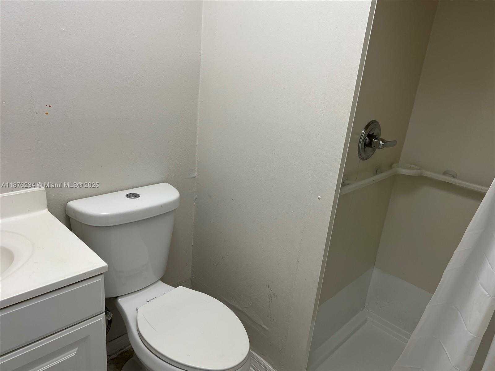 Small Image of 10 NORTH WEST 87TH AVE #B211, Miami Number 23