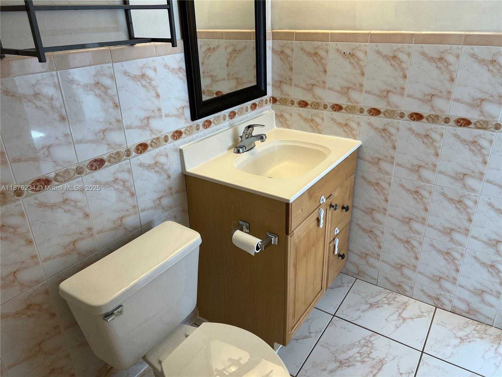 Small Image of 10 NORTH WEST 87TH AVE #B211, Miami Number 25