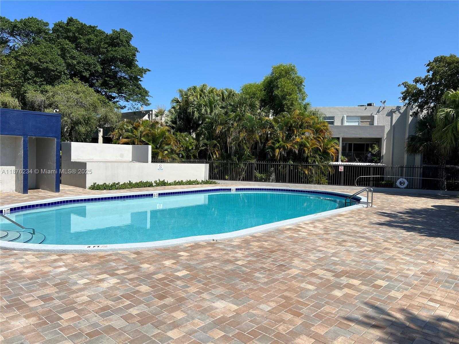 Small Image of 10 NORTH WEST 87TH AVE #B211, Miami Number 3