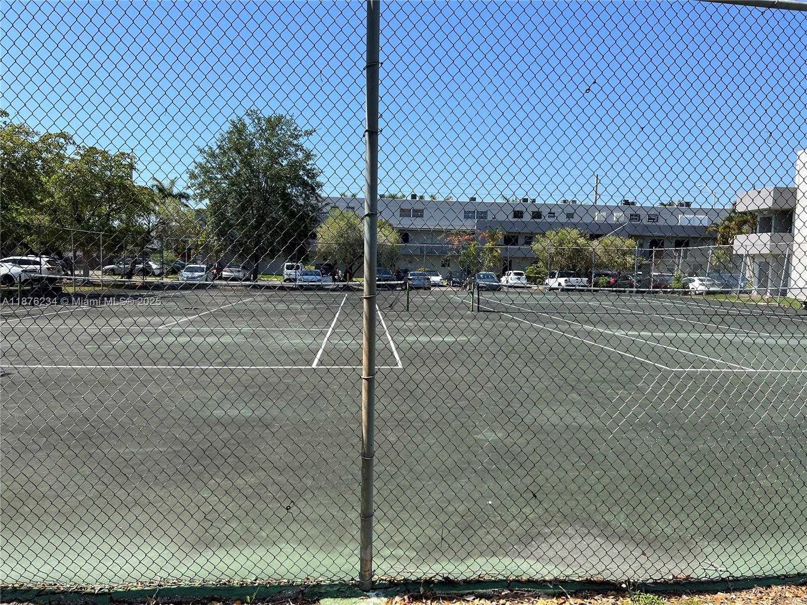 Small Image of 10 NORTH WEST 87TH AVE #B211, Miami Number 5