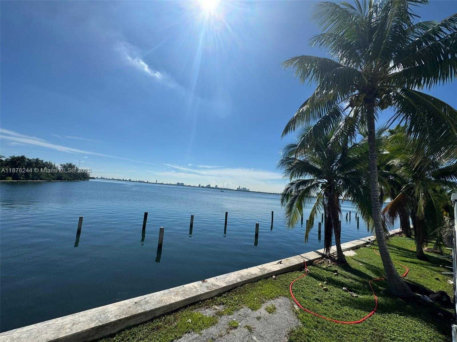 Small Image of 600 NORTH EAST 36TH ST #821, Miami Number 31