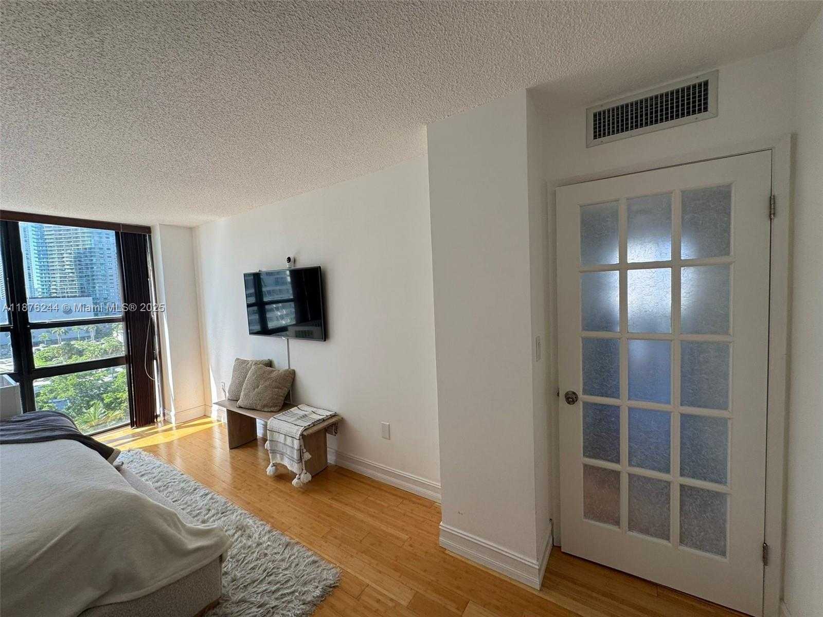 Small Image of 600 NORTH EAST 36TH ST #821, Miami Number 8