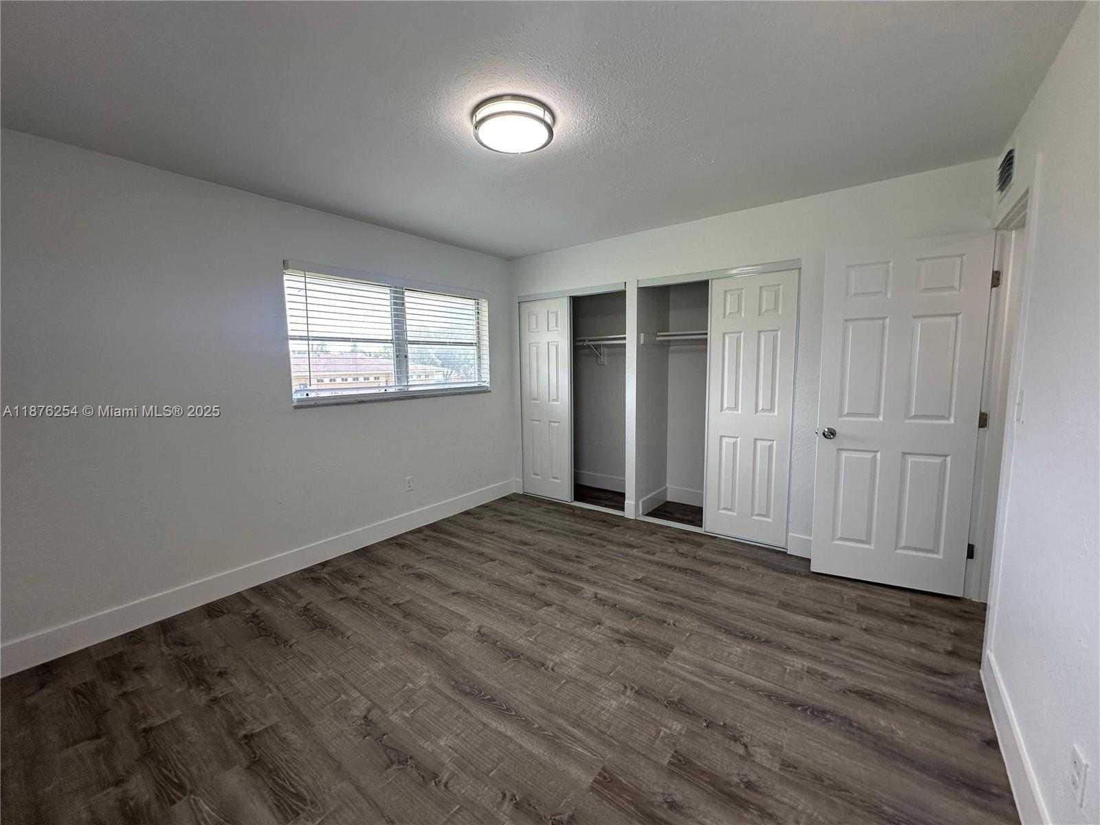 Small Image of 2843 FILLMORE ST #207, Hollywood Number 16