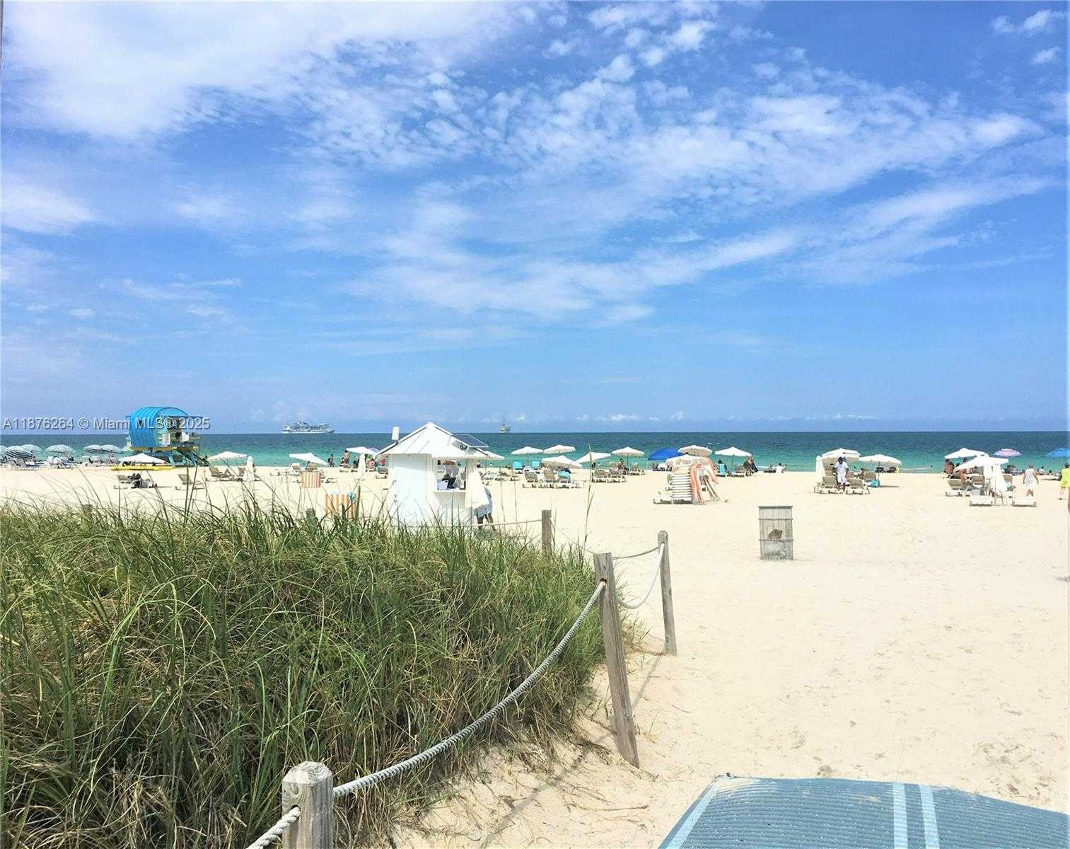 Small Image of 300 SOUTH POINTE DR #3504, Miami Beach Number 27