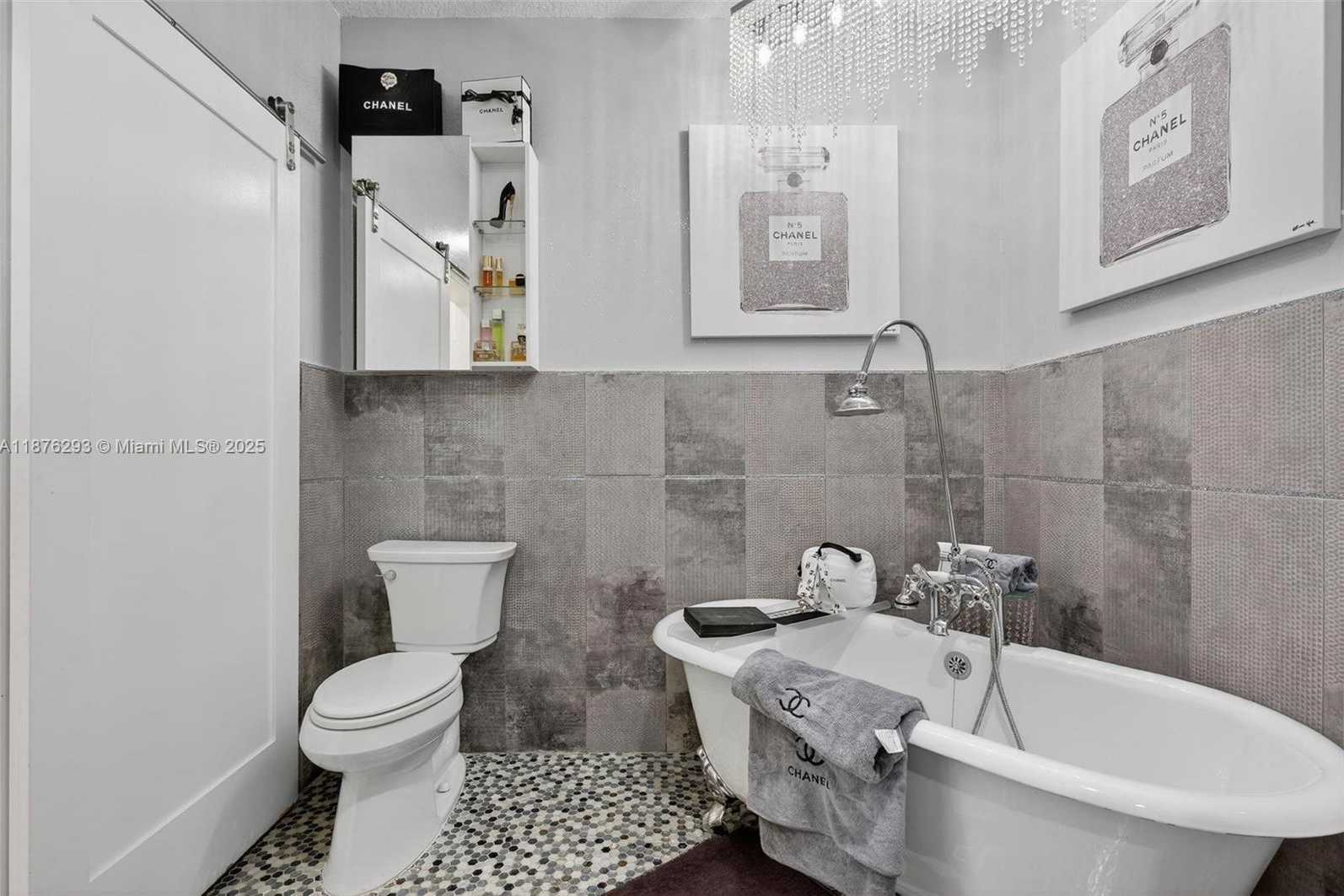 Small Image of 317 SOUTH RIVERSIDE DR, Pompano Beach Number 22