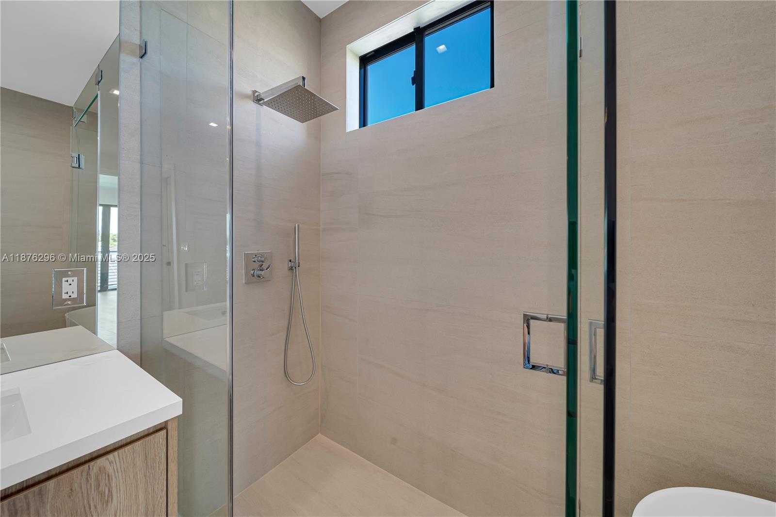 Small Image of 3327 SOUTH WEST 24TH ST #3327, Miami Number 19