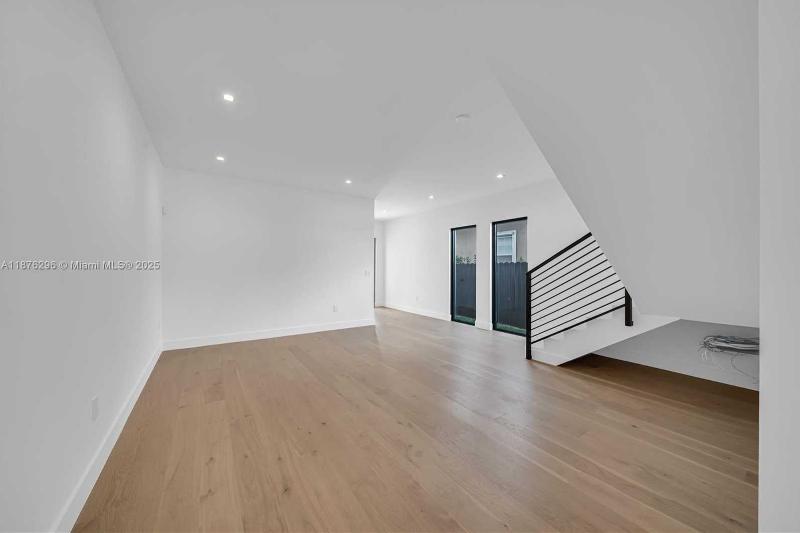 Small Image of 3327 SOUTH WEST 24TH ST #3327, Miami Number 9