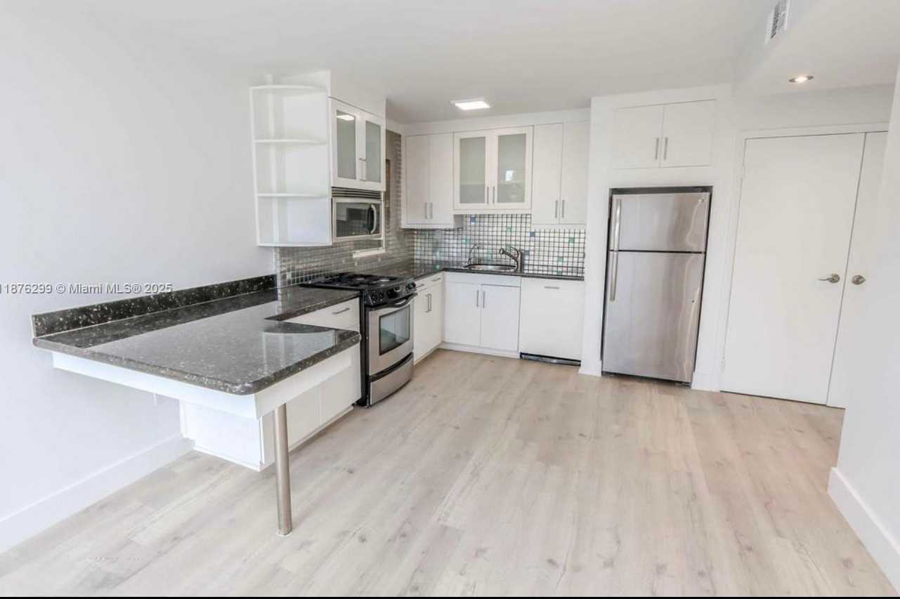 Small Image of 301 JEFFERSON AVE #3A, Miami Beach Number 10