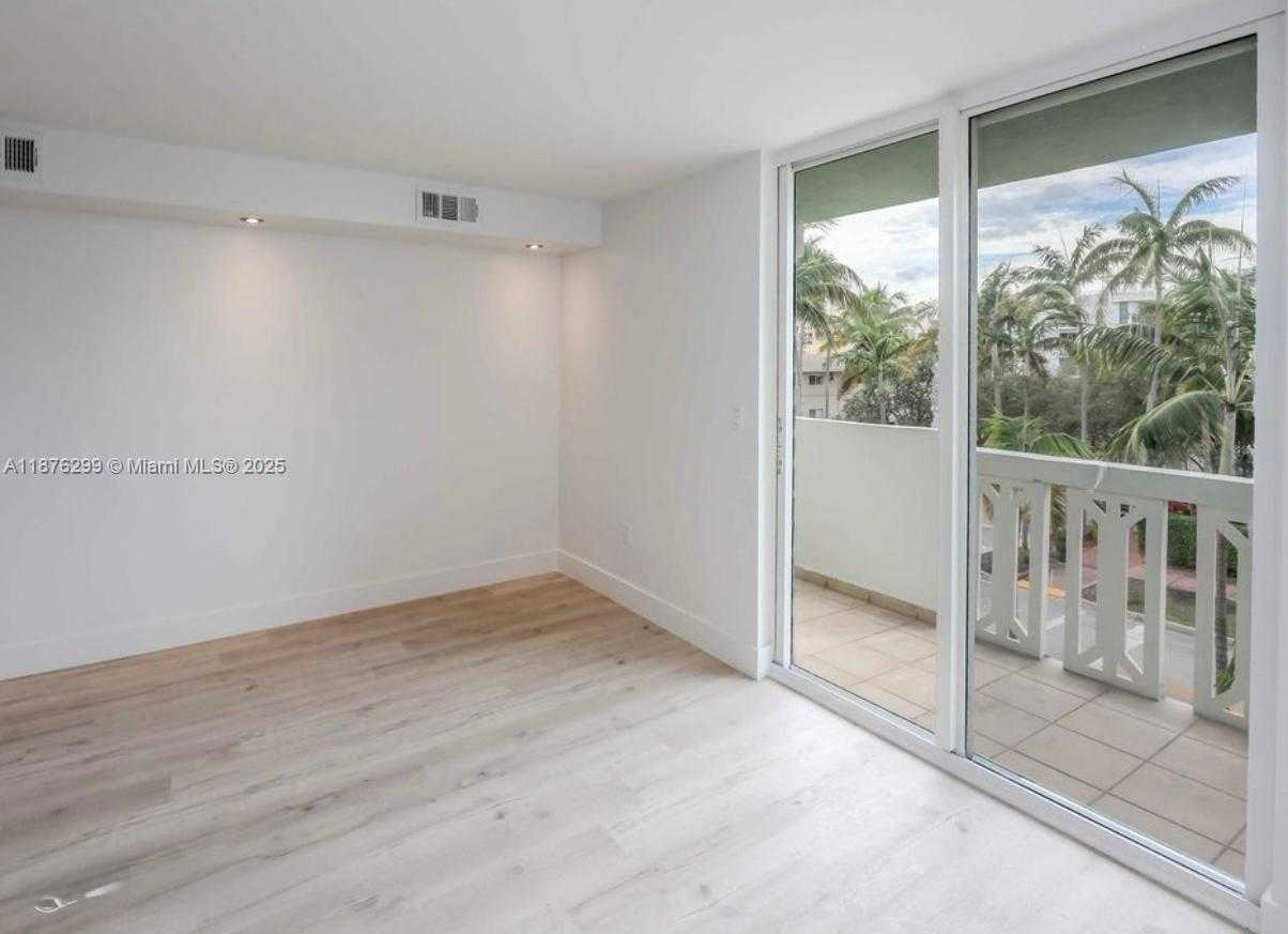 Small Image of 301 JEFFERSON AVE #3A, Miami Beach Number 12