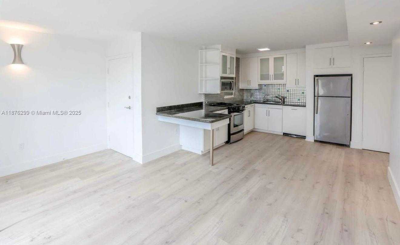 Small Image of 301 JEFFERSON AVE #3A, Miami Beach Number 15