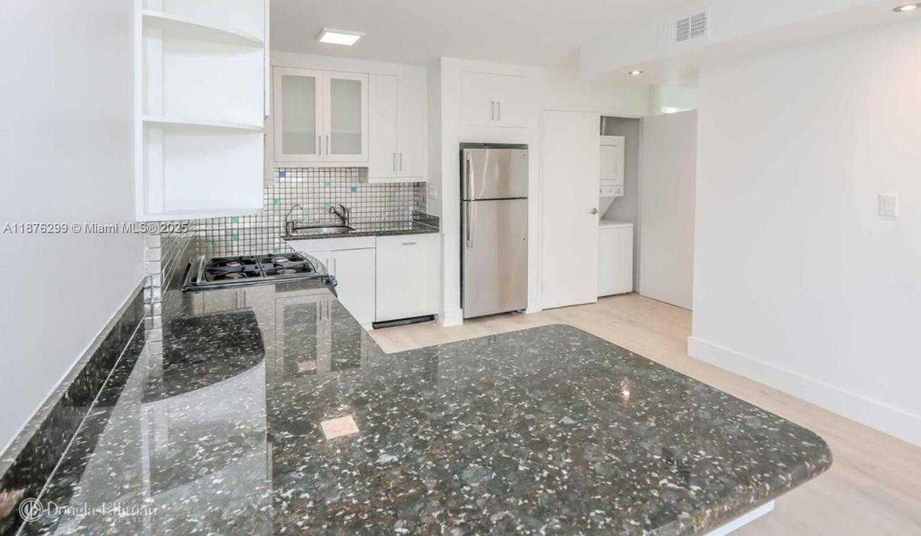 Small Image of 301 JEFFERSON AVE #3A, Miami Beach Number 4