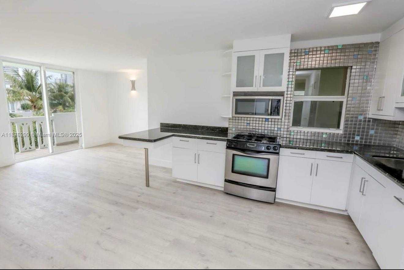 Small Image of 301 JEFFERSON AVE #3A, Miami Beach Number 9