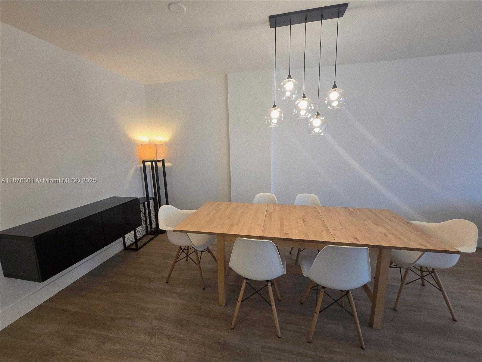 Small Image of 800 WEST AVE #618, Miami Beach Number 10
