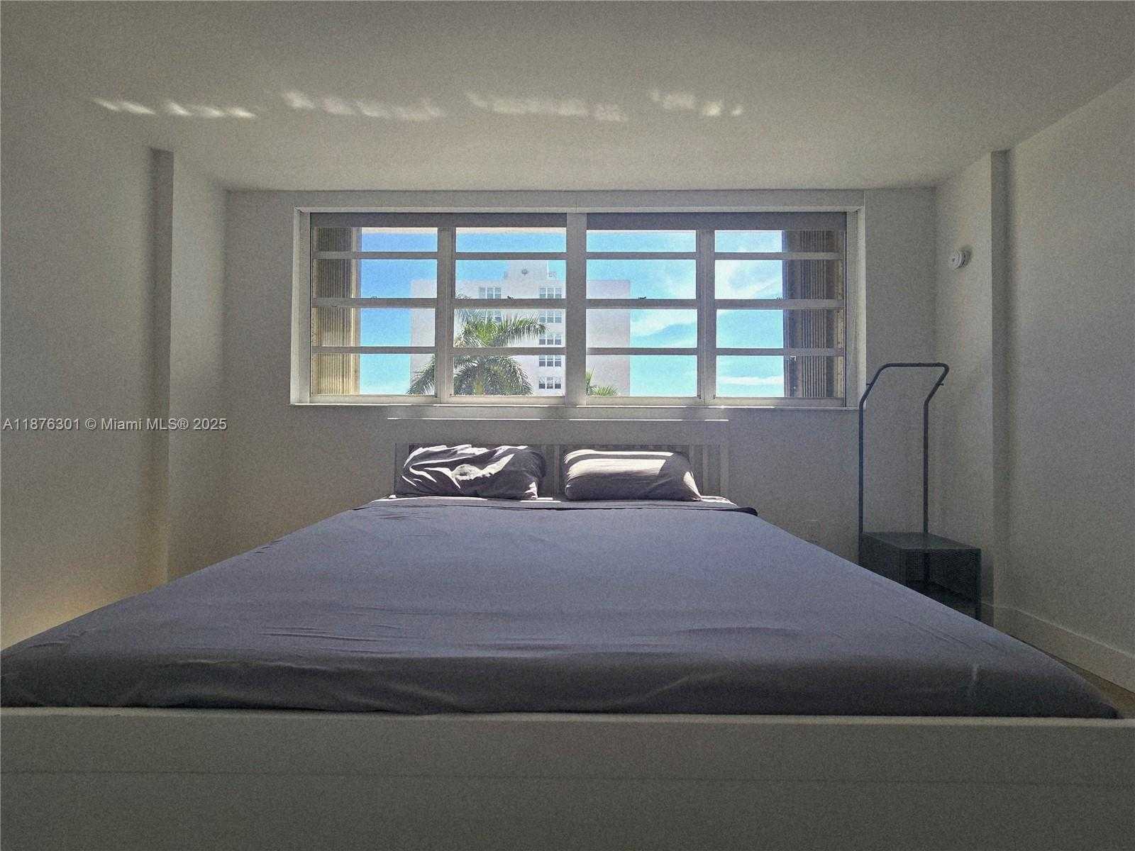 Small Image of 800 WEST AVE #618, Miami Beach Number 15