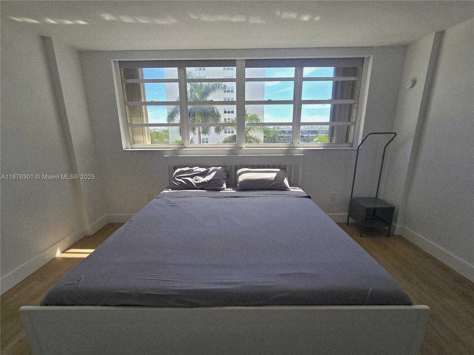 Small Image of 800 WEST AVE #618, Miami Beach Number 16