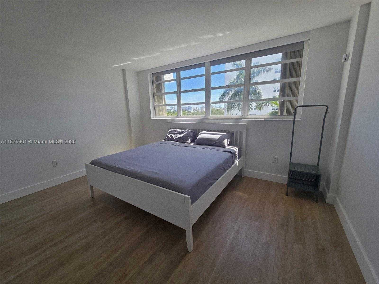 Small Image of 800 WEST AVE #618, Miami Beach Number 17