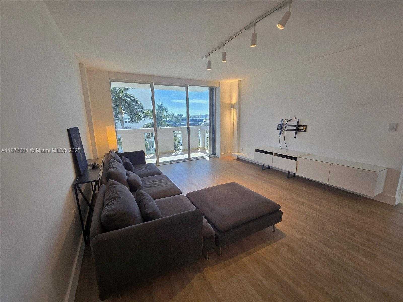 Small Image of 800 WEST AVE #618, Miami Beach Number 7