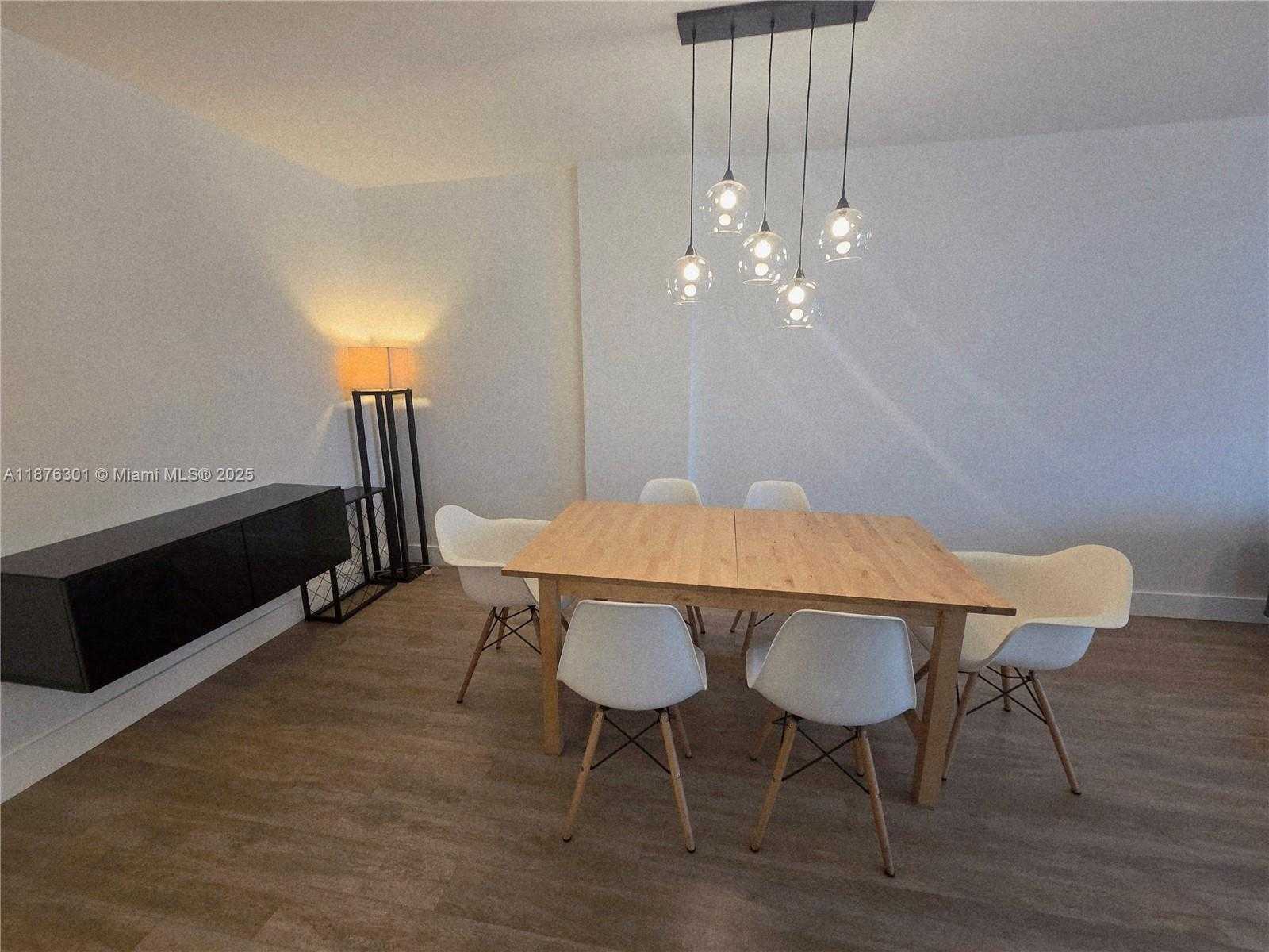 Small Image of 800 WEST AVE #618, Miami Beach Number 8