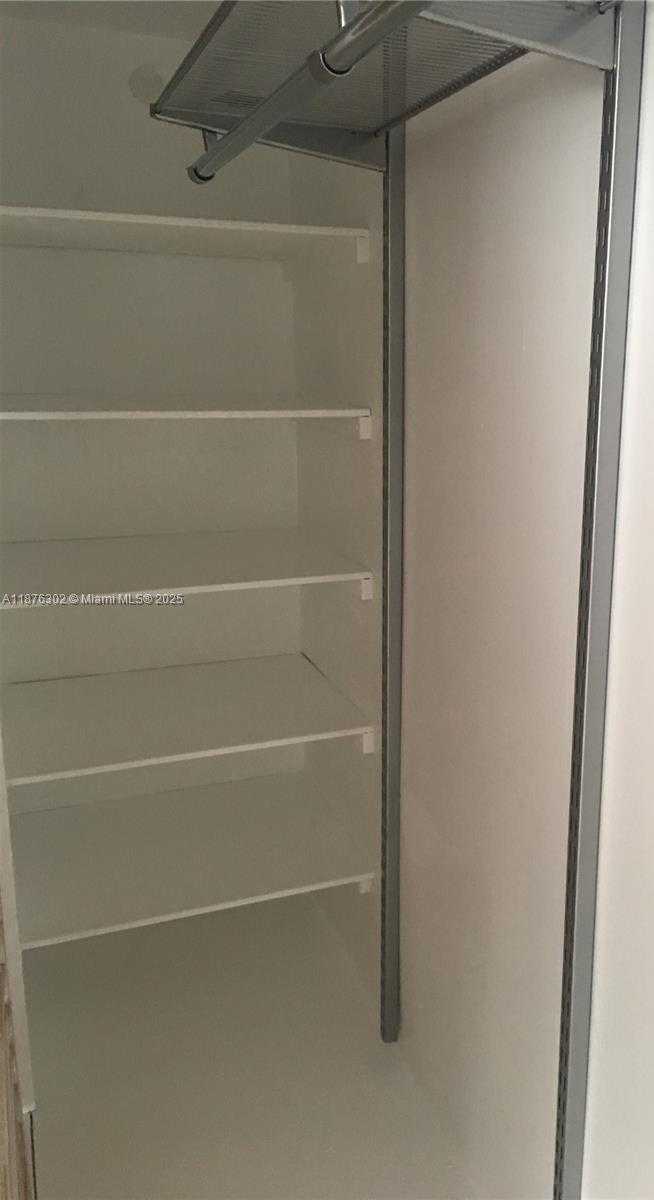 Small Image of 1408 BRICKELL BAY DR #912, Miami Number 12