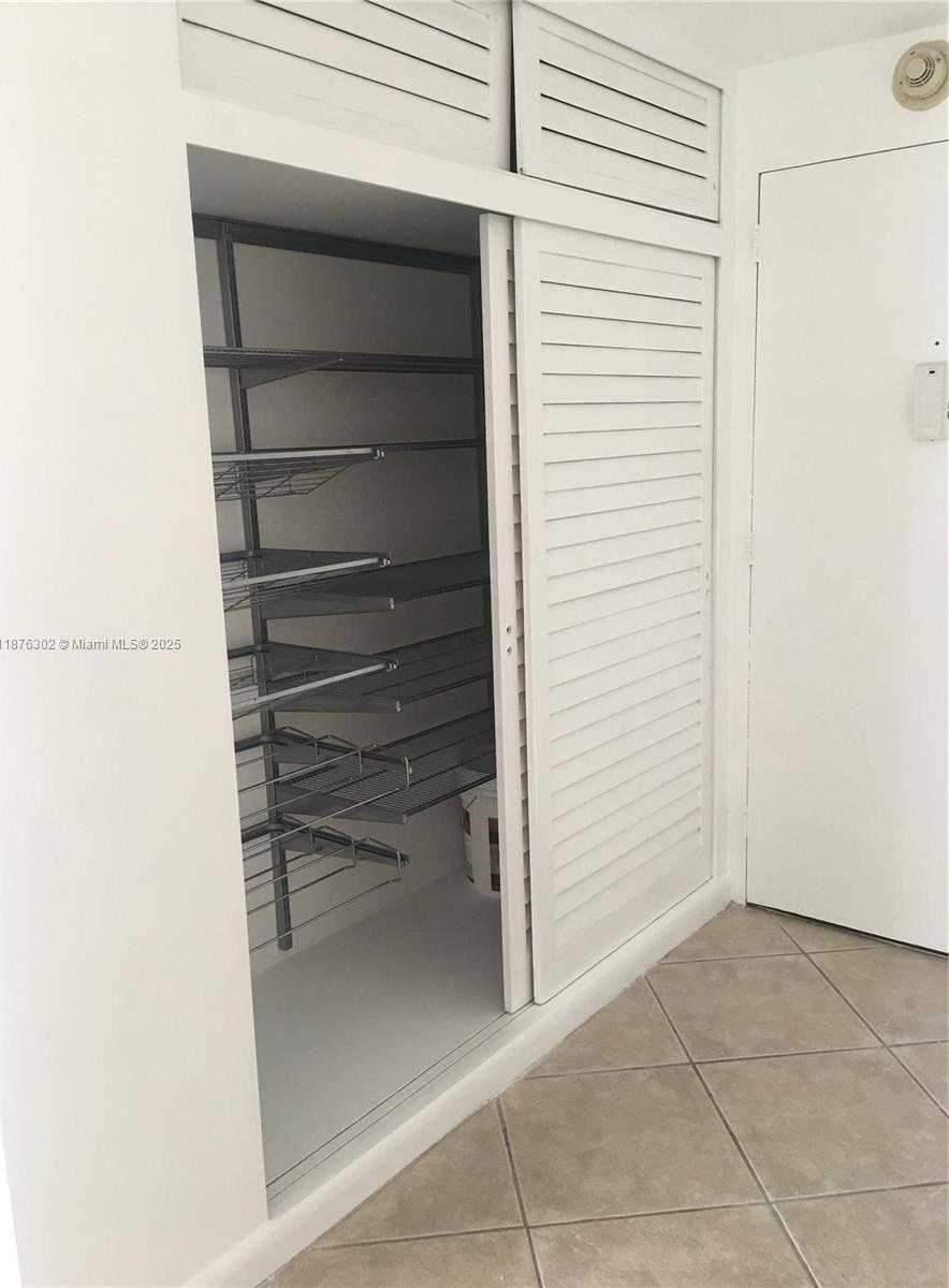 Small Image of 1408 BRICKELL BAY DR #912, Miami Number 13