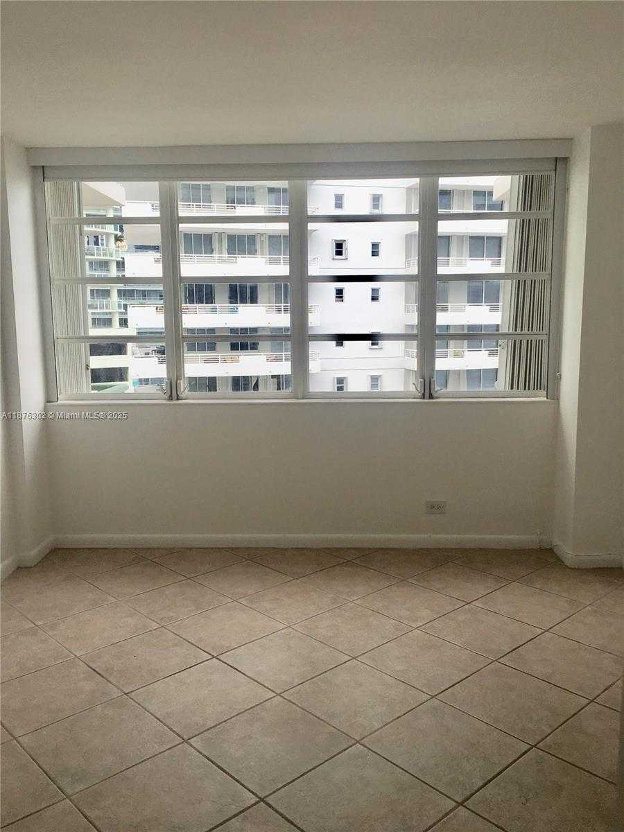 Small Image of 1408 BRICKELL BAY DR #912, Miami Number 16