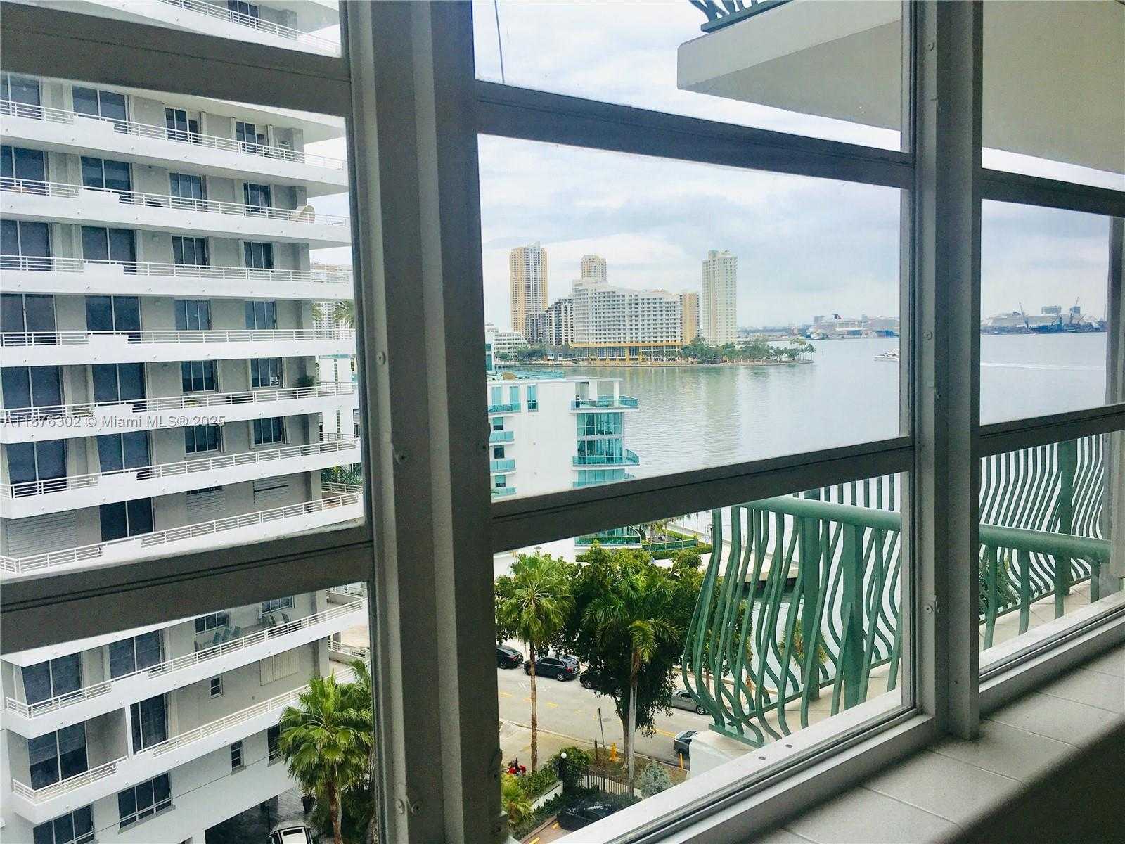 Small Image of 1408 BRICKELL BAY DR #912, Miami Number 20