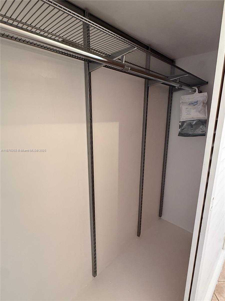 Small Image of 1408 BRICKELL BAY DR #912, Miami Number 25