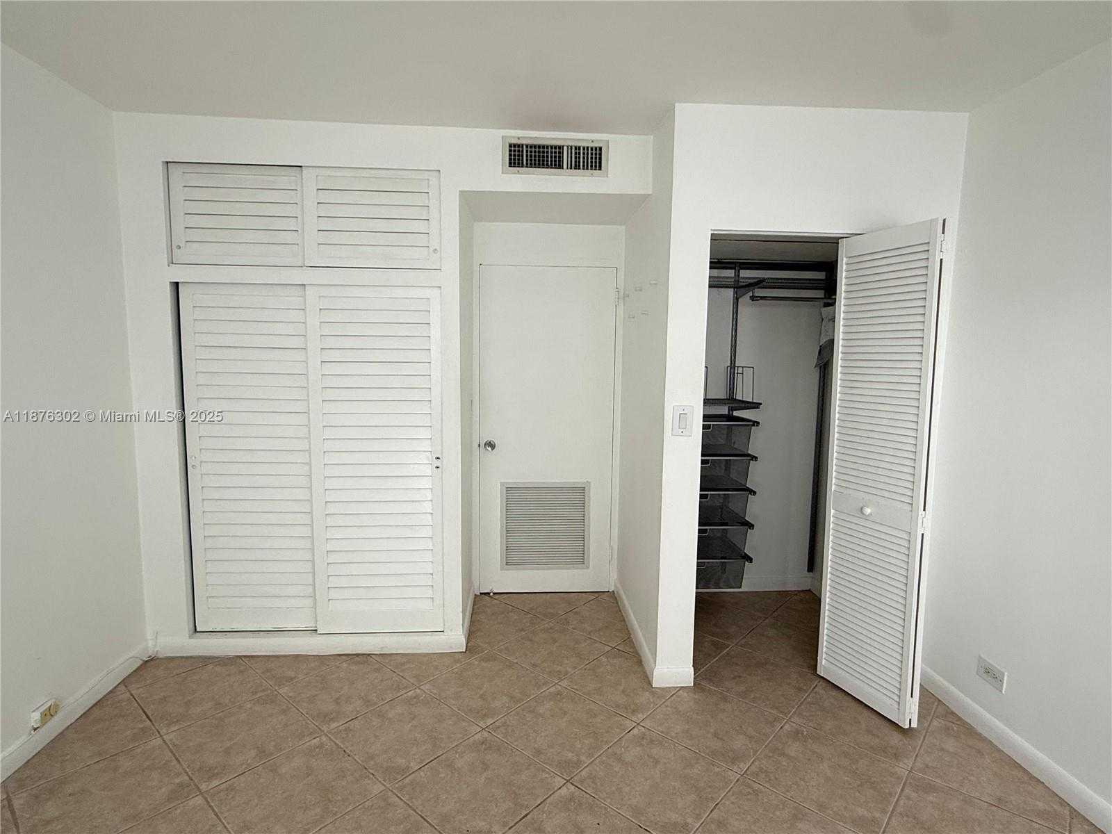 Small Image of 1408 BRICKELL BAY DR #912, Miami Number 39
