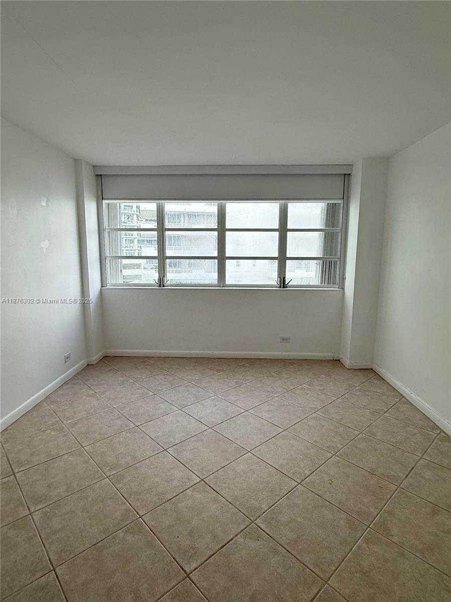 Small Image of 1408 BRICKELL BAY DR #912, Miami Number 45