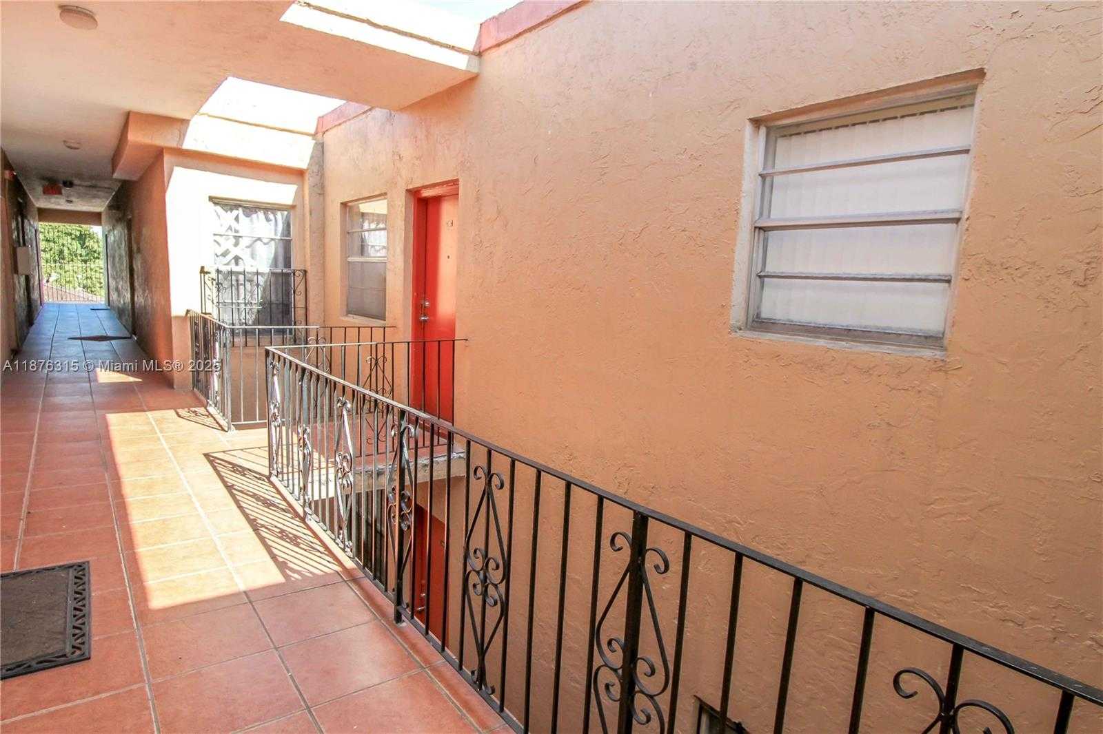Small Image of 3675 WEST 11TH AVE #203, Hialeah Number 4