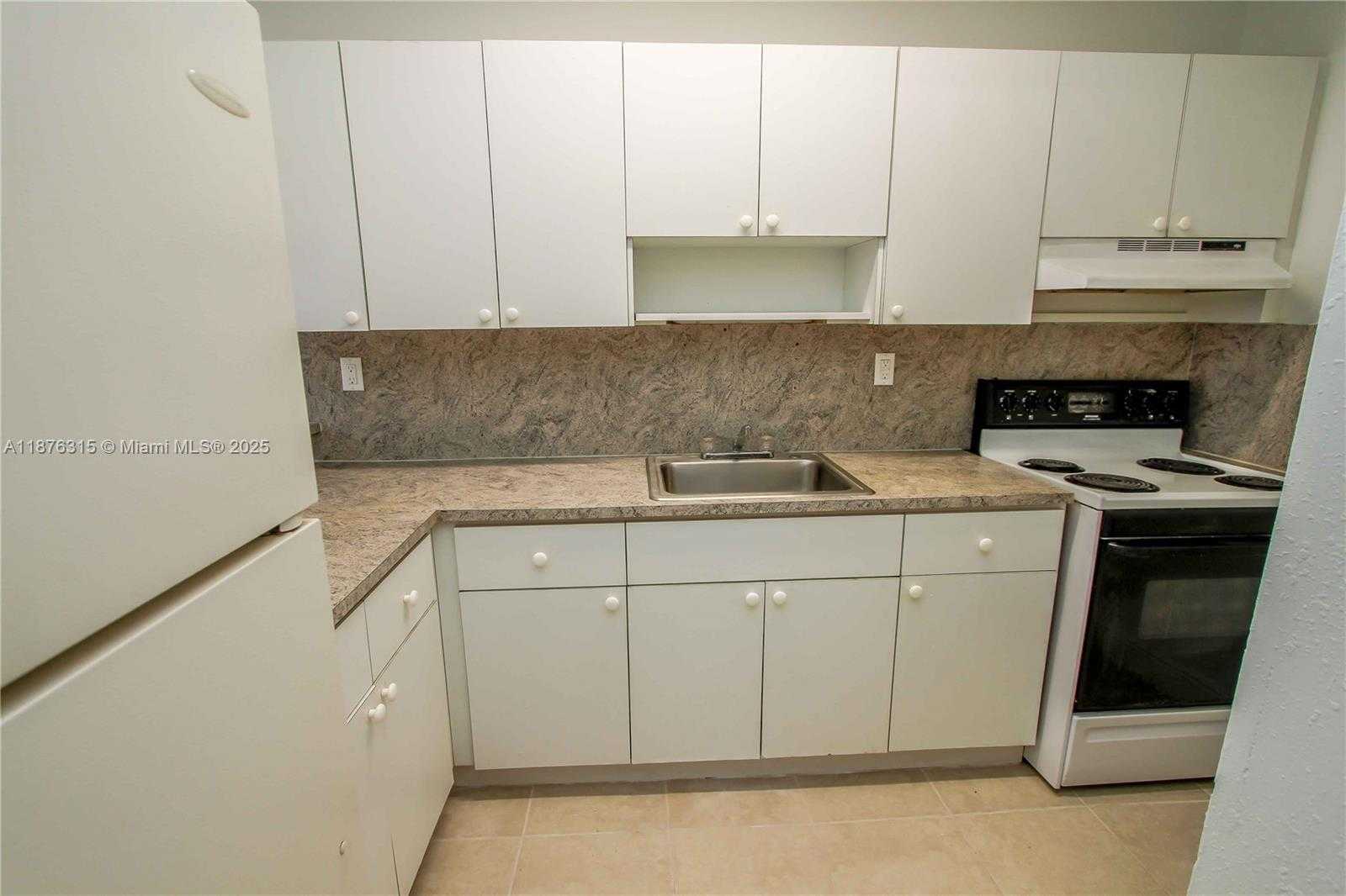 Small Image of 3675 WEST 11TH AVE #203, Hialeah Number 6
