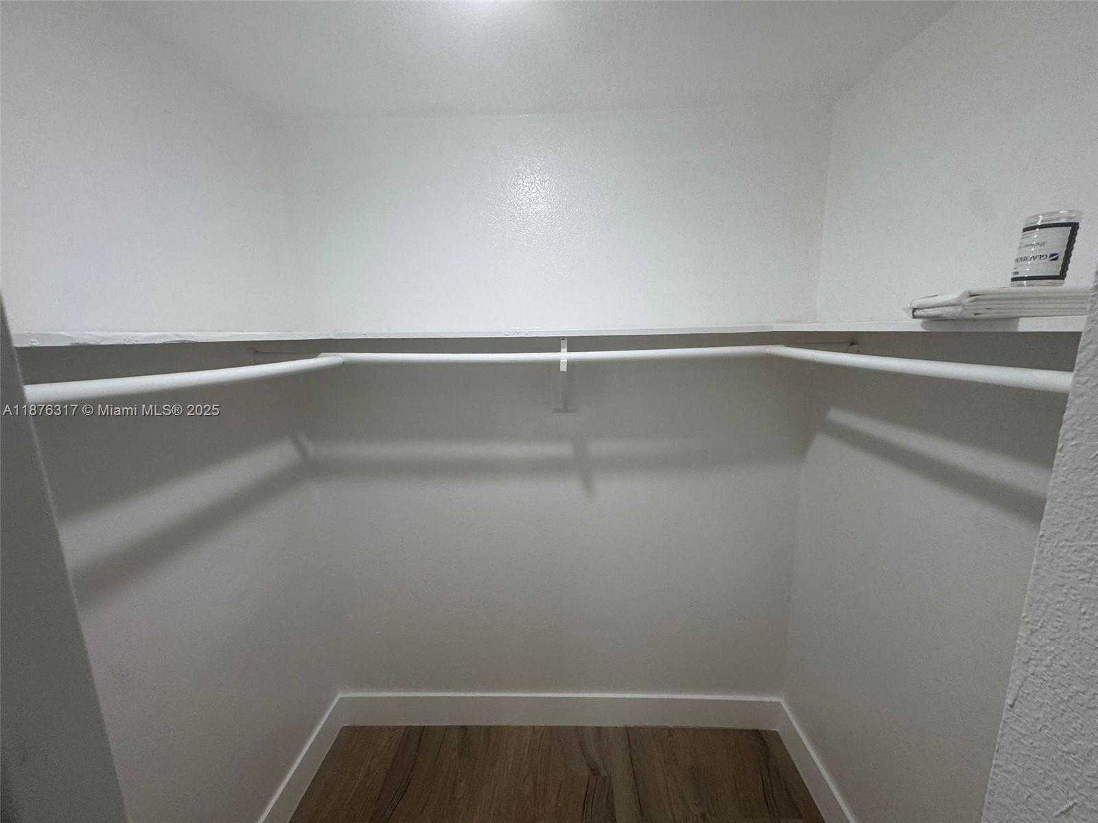 Small Image of 106 NORTH WEST 1ST ST, Hallandale Beach Number 20