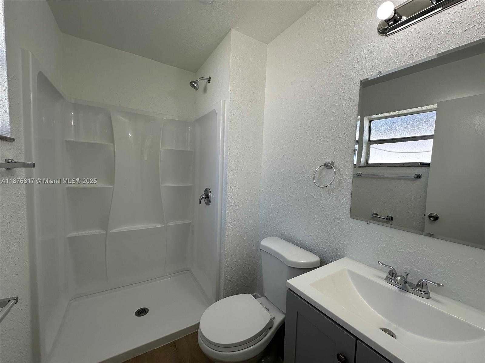 Small Image of 106 NORTH WEST 1ST ST, Hallandale Beach Number 37