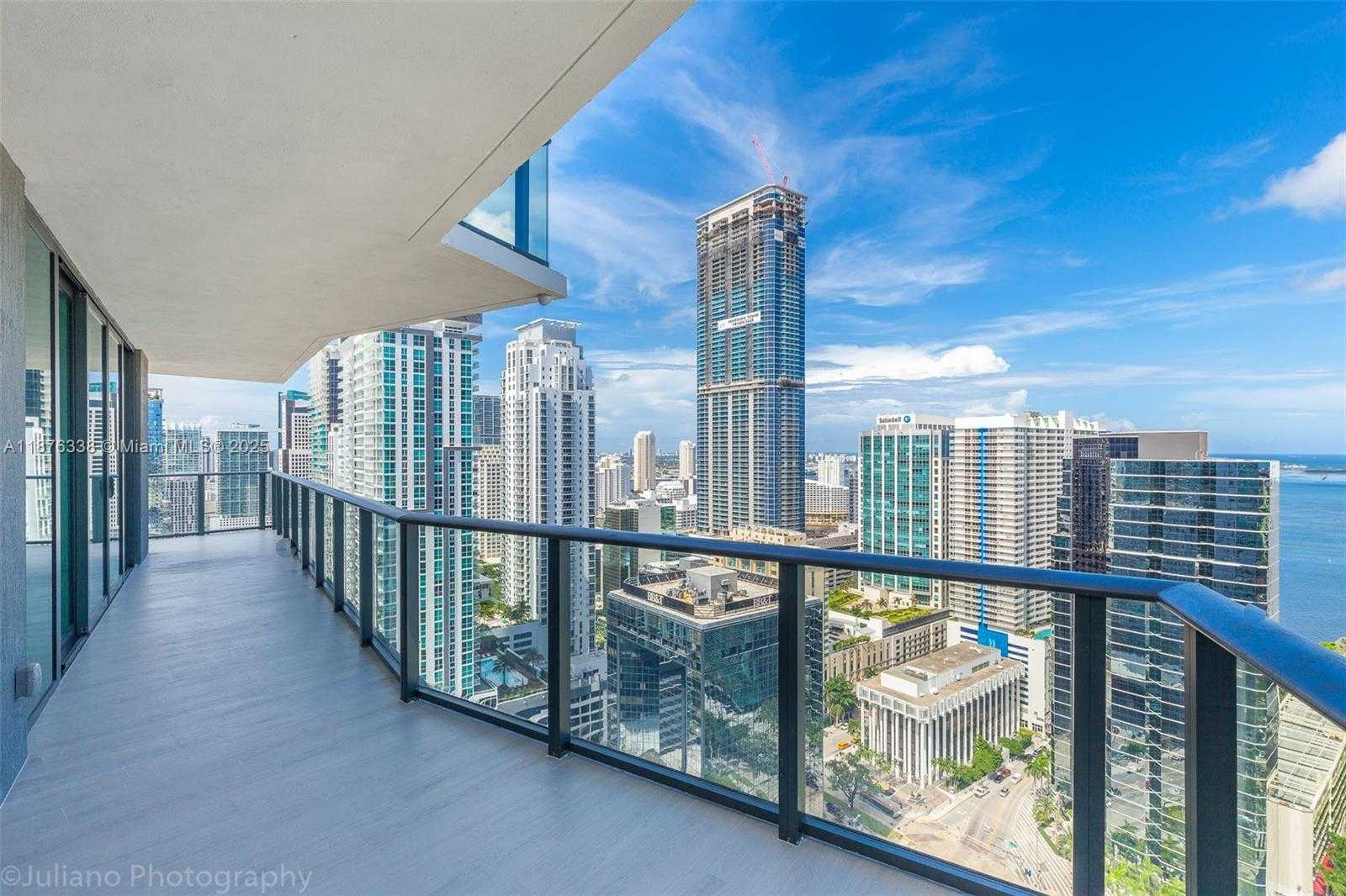Small Image of 1300 SOUTH MIAMI AVE #3301, Miami Number 24