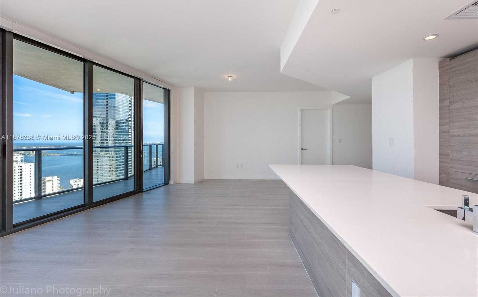 Small Image of 1300 SOUTH MIAMI AVE #3301, Miami Number 5