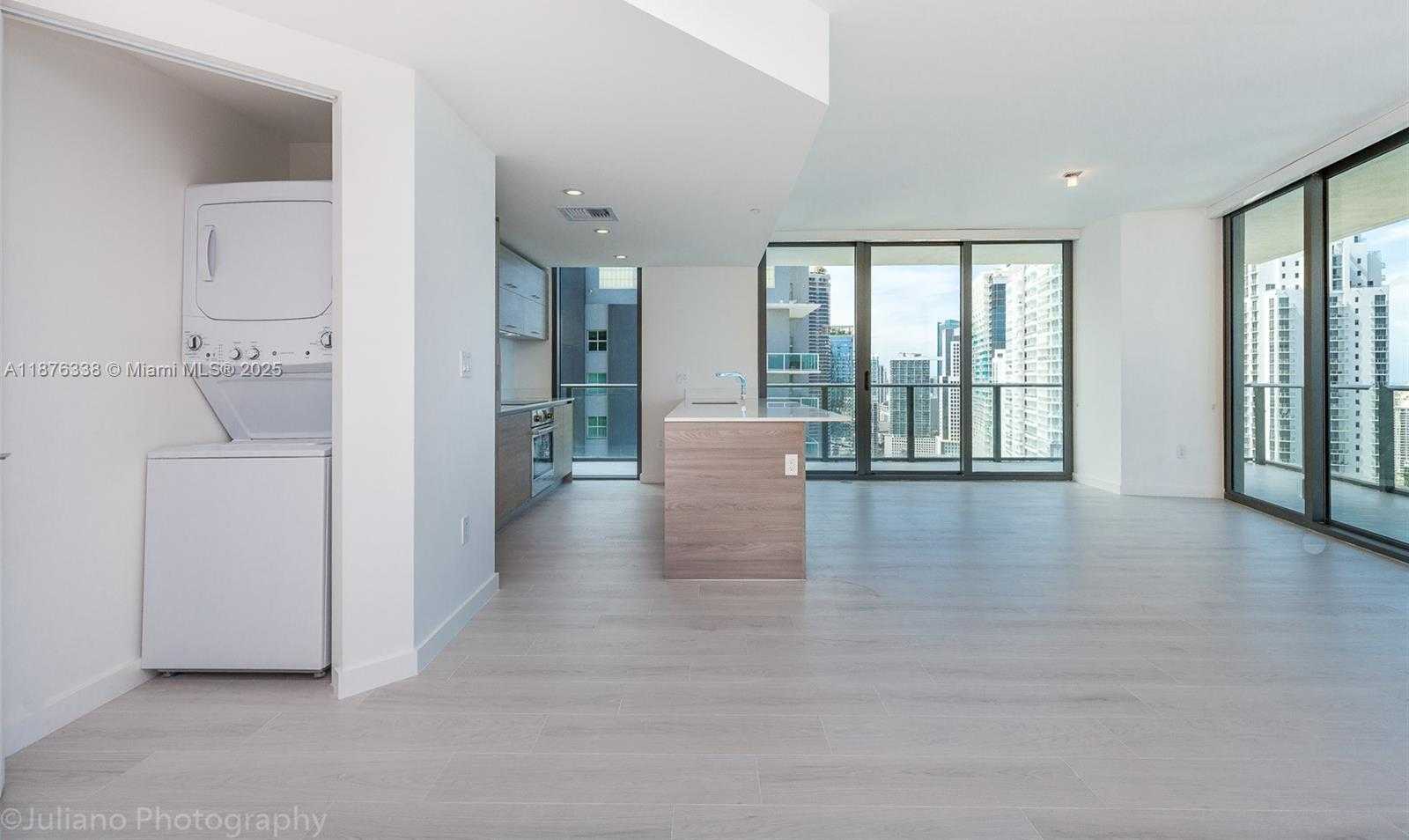 Small Image of 1300 SOUTH MIAMI AVE #3301, Miami Number 7