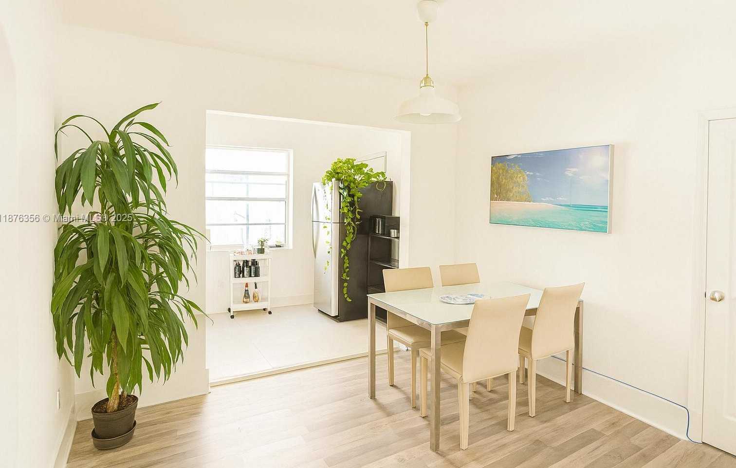 Small Image of 1557 MERIDIAN AVE #105, Miami Beach Number 9
