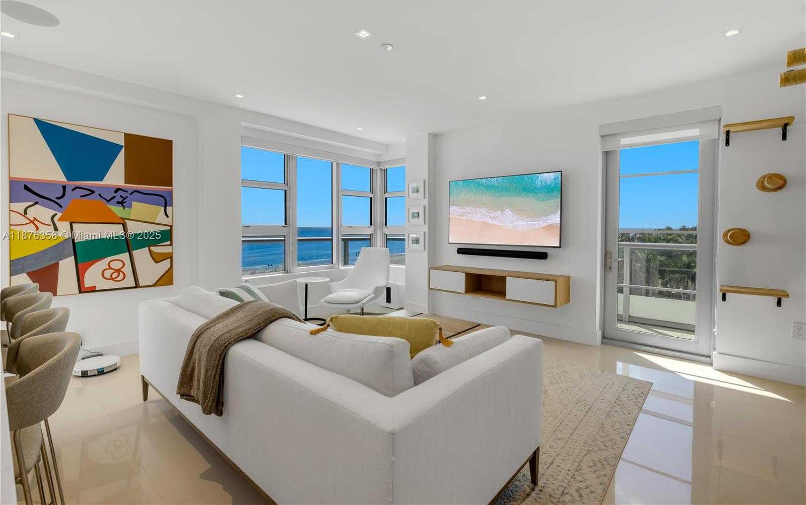 Small Image of 3739 COLLINS AVE #N-501, Miami Beach Number 3