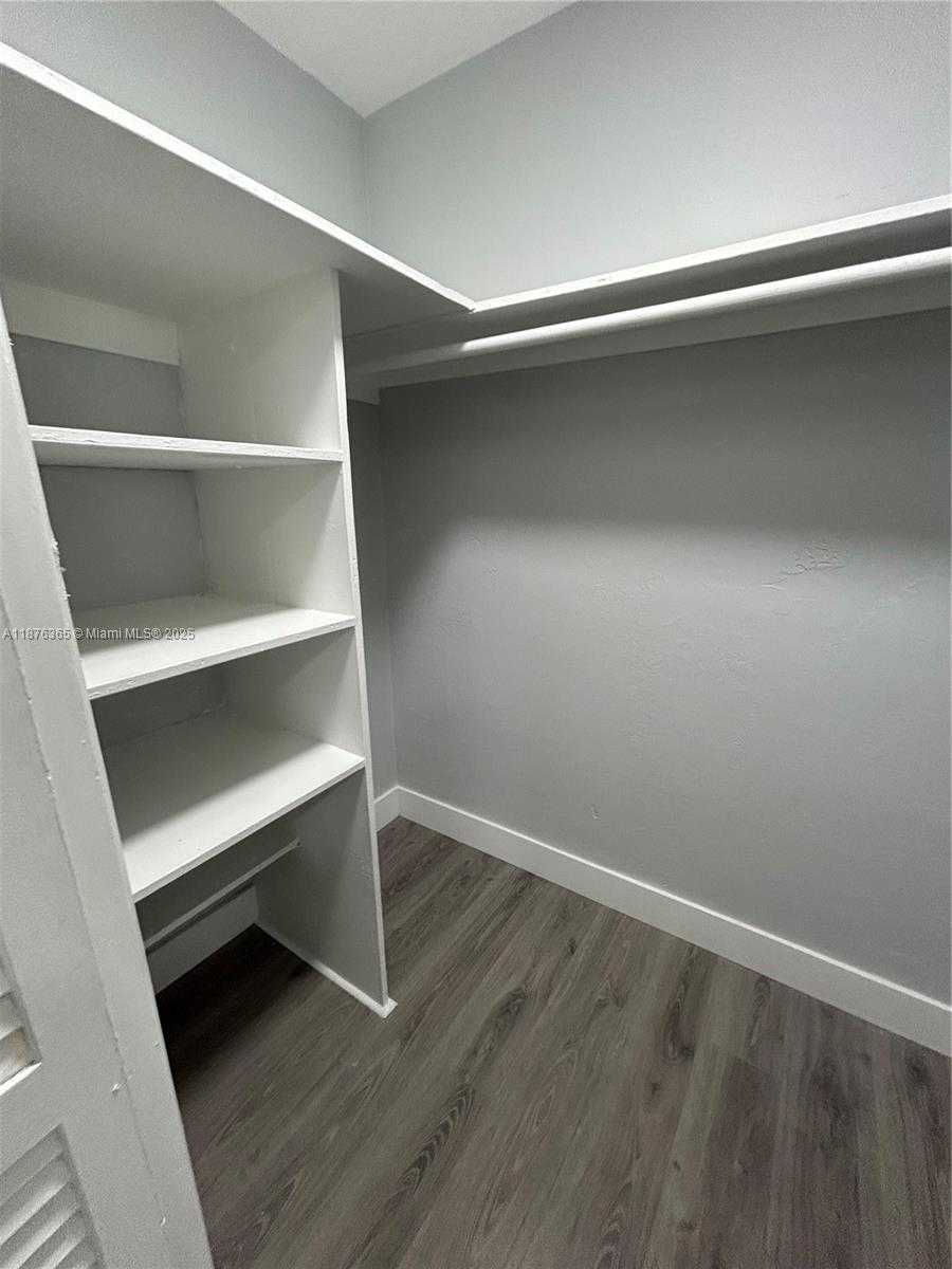 Small Image of 1334 ALTON RD #B6, Miami Beach Number 13