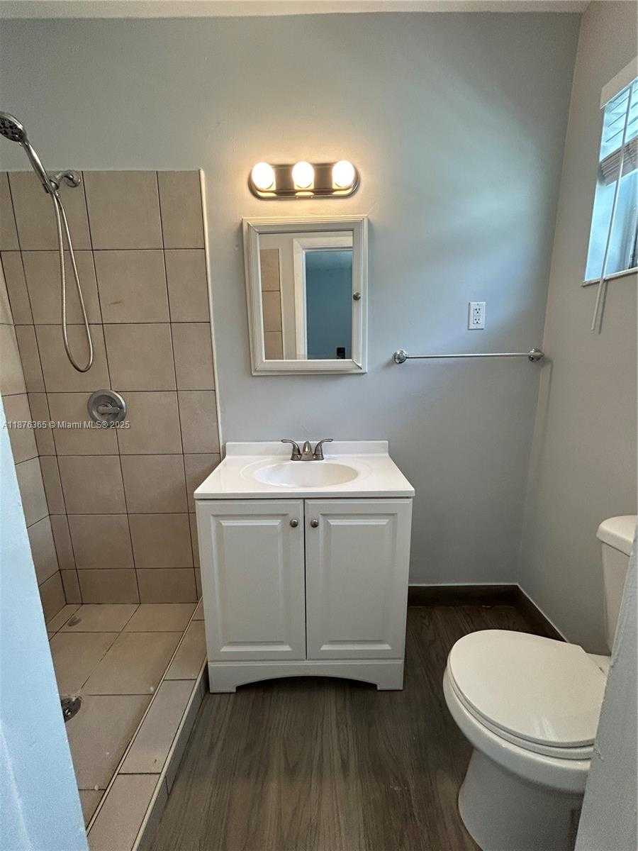 Small Image of 1334 ALTON RD #B6, Miami Beach Number 16